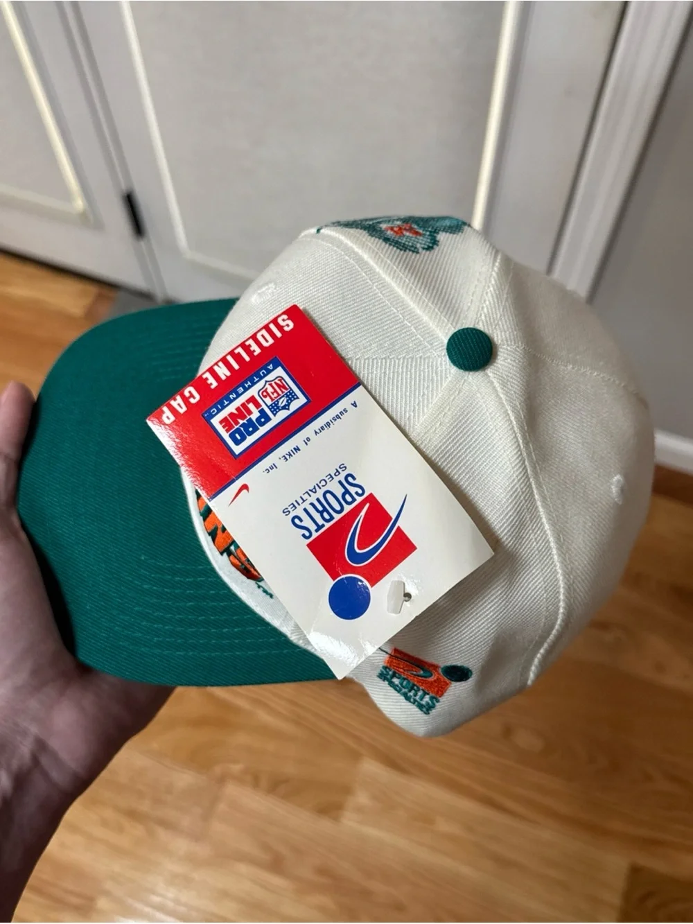 Vintage Sports Specialties Shadow Laser Snapback Hat Miami Dolphins NWT Cap